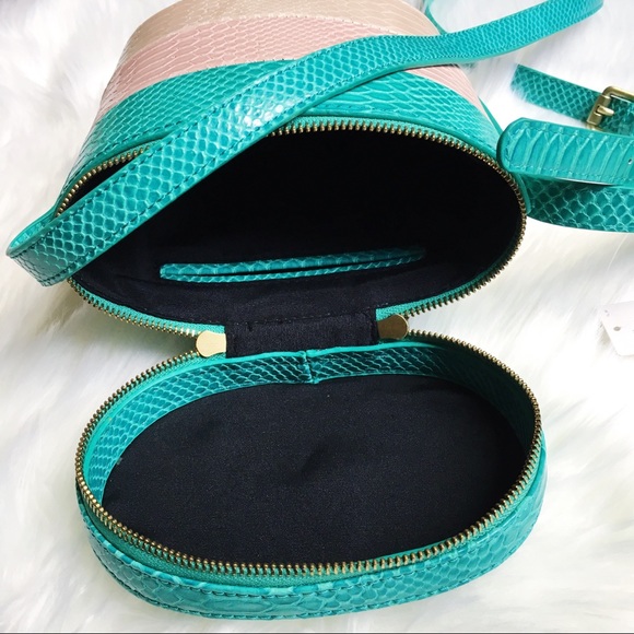 Anthropologie | Striped Bucket Bag - Picture 6 of 8